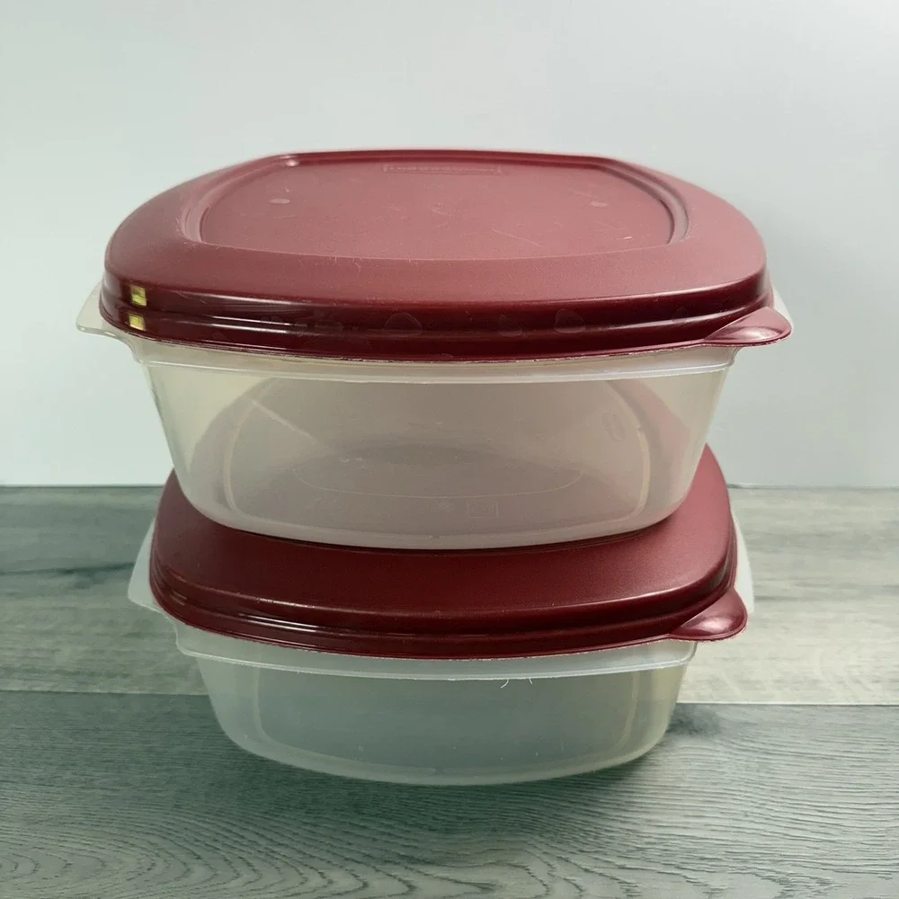 Vintage Rubbermaid Square Food Storage Container Red Lid 21.1 Cups Pair 5 Liter